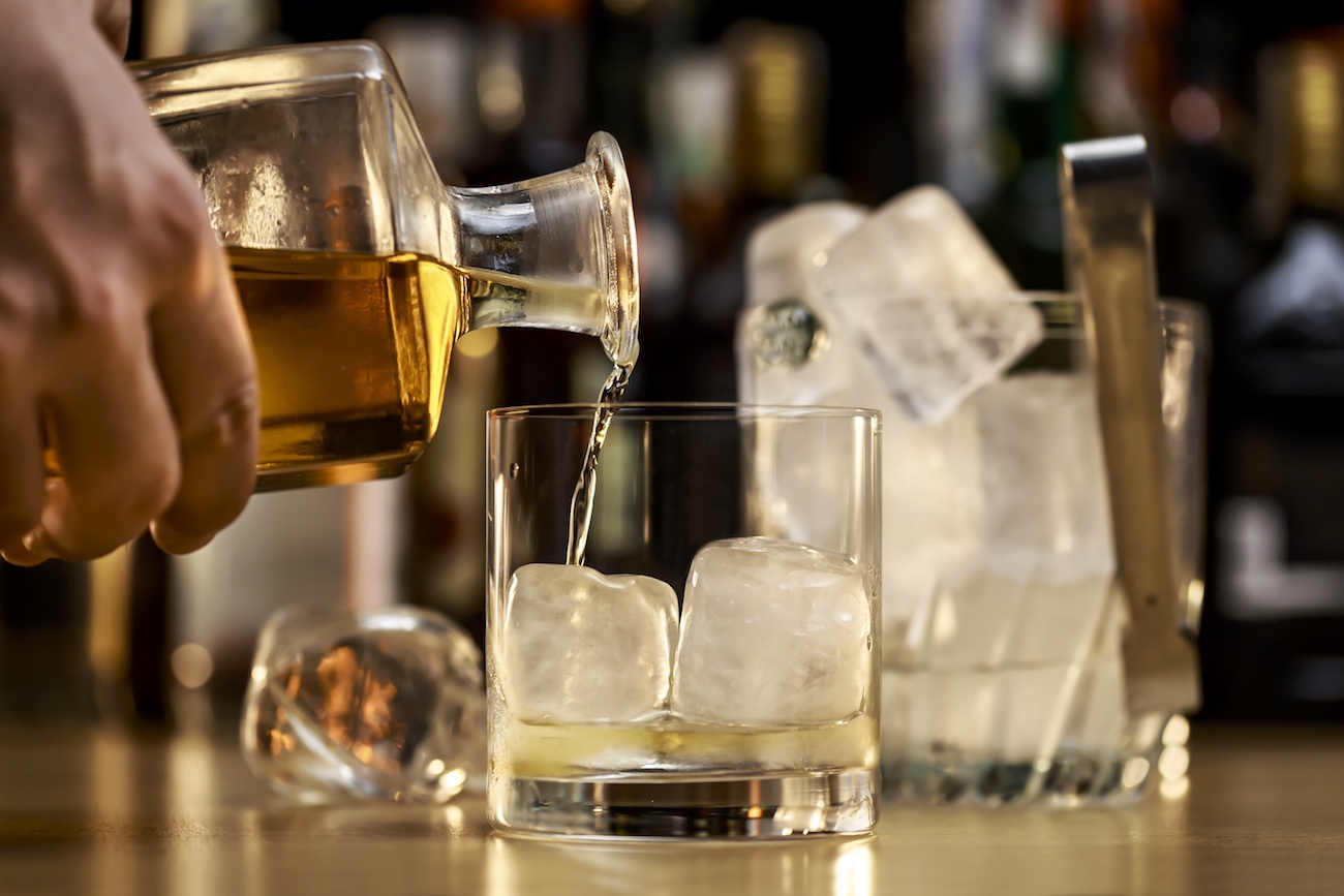 What's the Difference? Single Malt vs. Blended Whisky